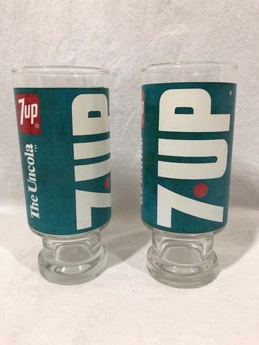 Vintage 7 UP Advertising Drinking Glass Set of 2 Wet & Wild The Uncola - Picture 2 of 6