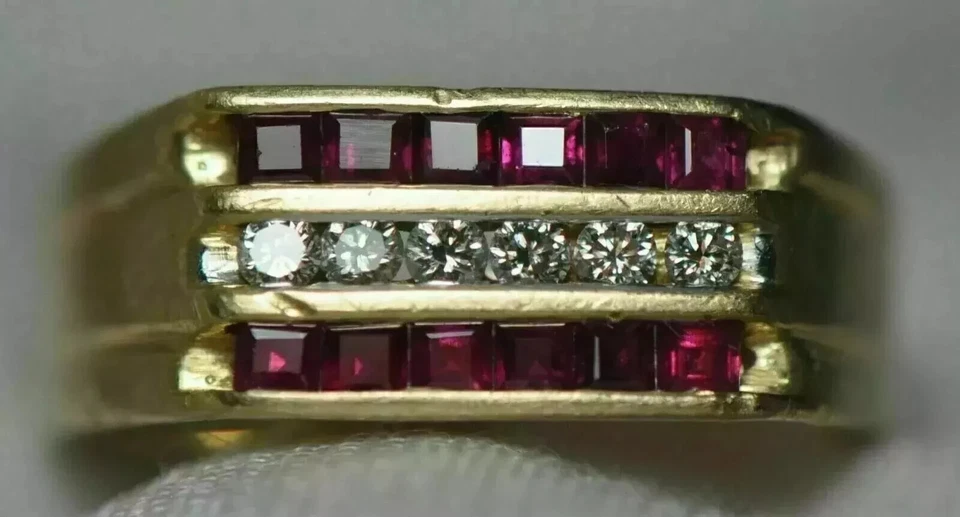 2.50 Ct Princess Cut Created Red Ruby Men's Wedding Ring 14K Yellow Gold Plated - Image 4 of 4