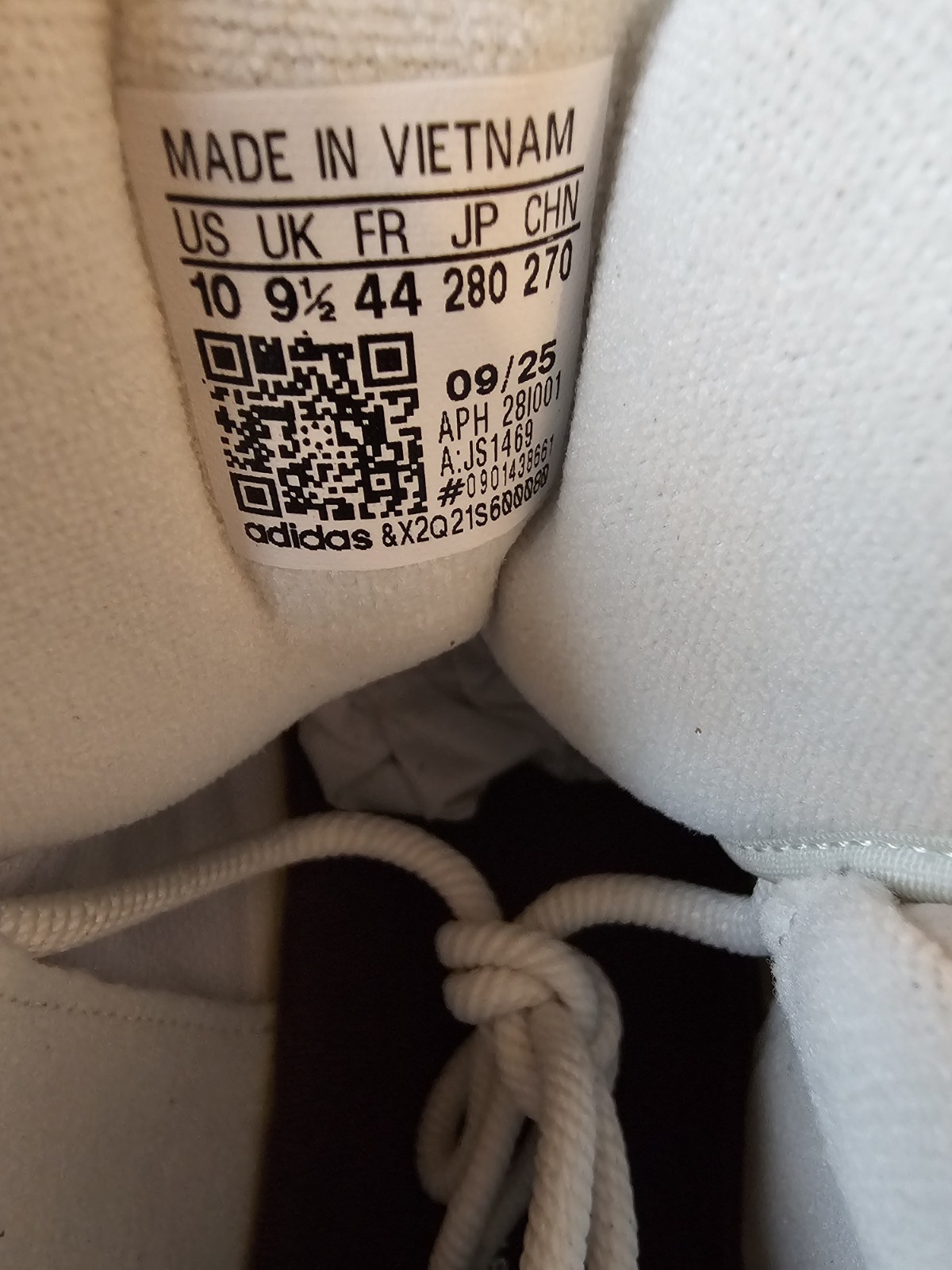 Adidas Badbo 1.0 Brown | Bad Bunny Limited 1994 Size 9.5M - *JS1469* * In Hand* thumbnail 8