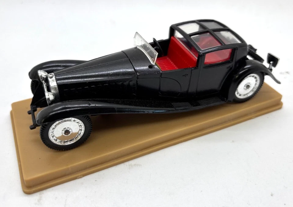 Solido Age d'Or Bugatti Royale 41 1930 No. 136 escala 1:43 Foto 3 de 4