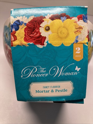 The Pioneer Woman Fancy Flourish Stoneware Mortar & Pestle NIP - Picture 5 of 9