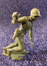 VTG Authentic Louis Marx U.S. Army Infantry WWII Advancing Pose 1963 ORG