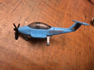 KINDER SURPRISE Ferrero Plane ST-54k