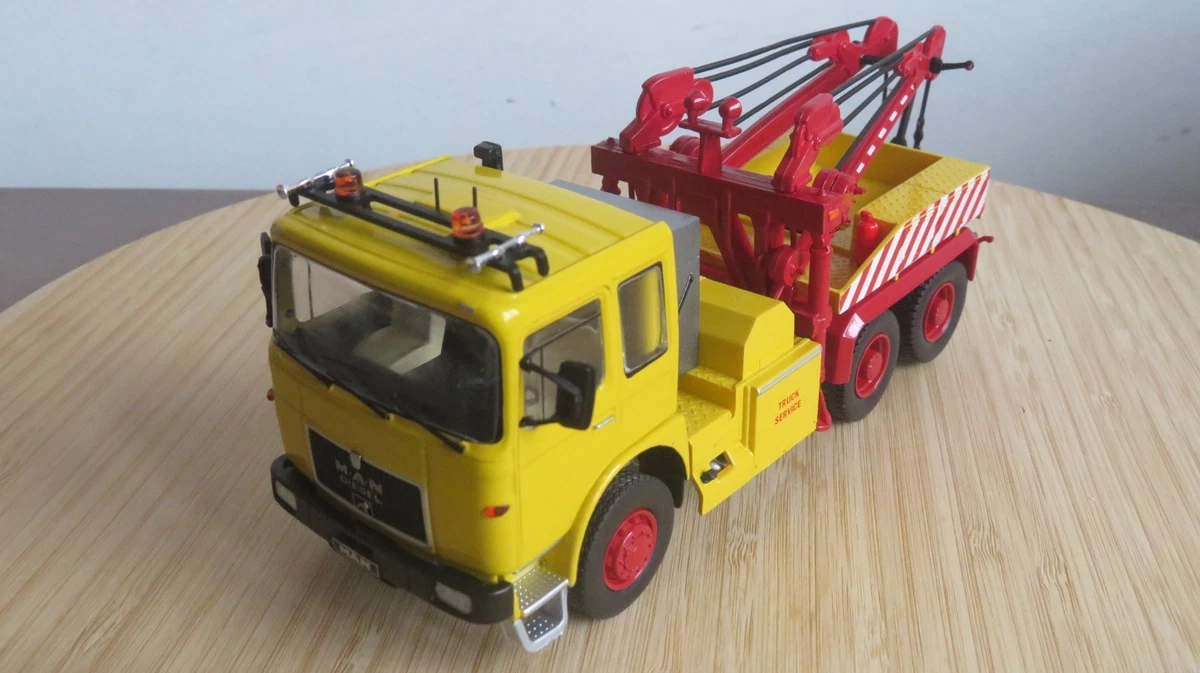 Remorque porte auto Ixo 1/43 - Les Miniatures