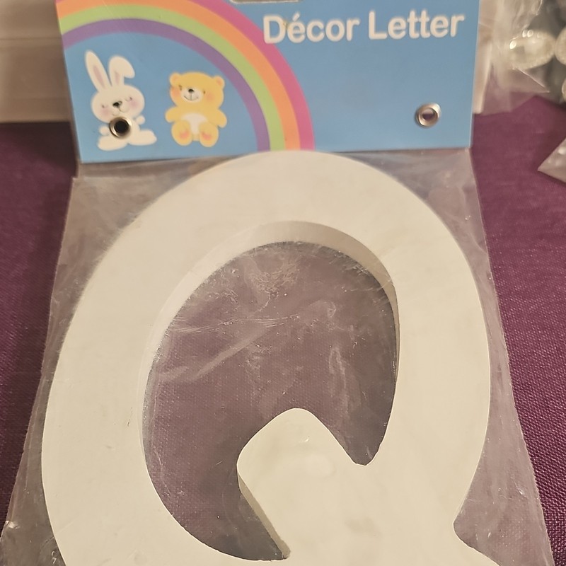 Kmart Nursery Wall Letter Q White Numbers & Letters Theme Unisex MPN 036848MAY16