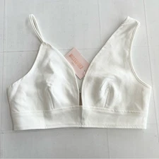 New MISSGUIDED Elegant Tall Asymmetrical White Bralet Crop Top Women SIZE 8 Tall