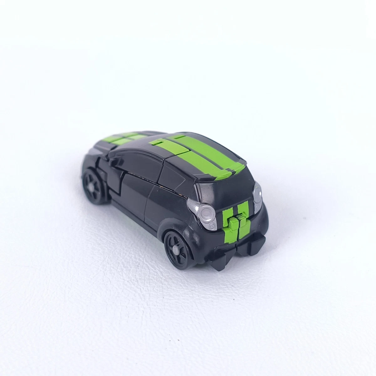 Transformers Autobot Skids Complete DOTM Cyberverse Legion Class