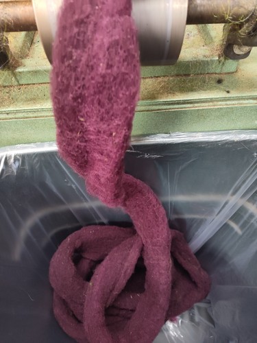 Burgundy - Hand-dyed Texel Wool Roving - 4 oz bags - Picture 4 of 5