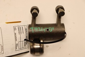 2008-2017 FREIGHTLINER CASCADIA 125 DETROIT DD15 DIESEL ENGINE ROCKER ARM OEM