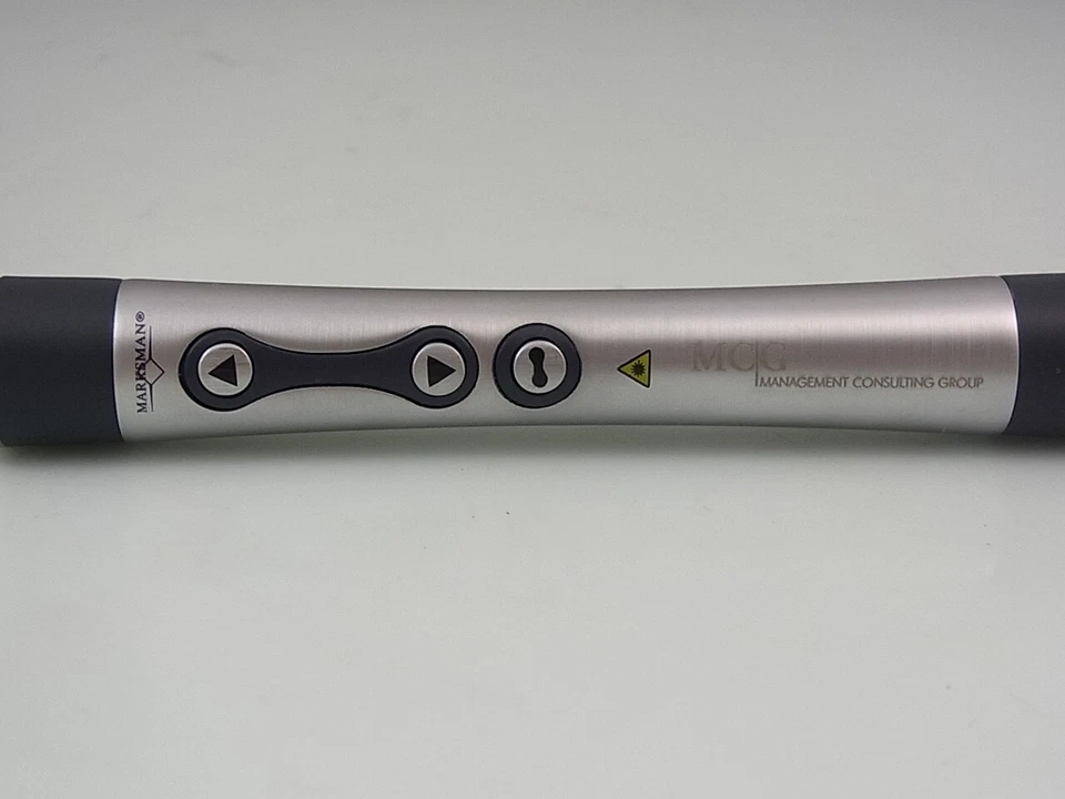 Marque Marksman Zodiaque Télécommande Laser Pointer Classe 2 Argent 532.014 - Photo 3/4