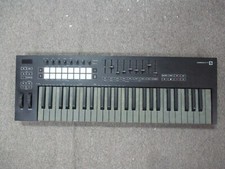 Novation Launchkey MK3 49-Key USB MIDI Ableto...