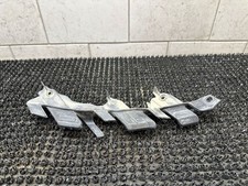 Staffa montaggio faro anteriore destro Nissan Altima 2008 62244JA000 SOM11810