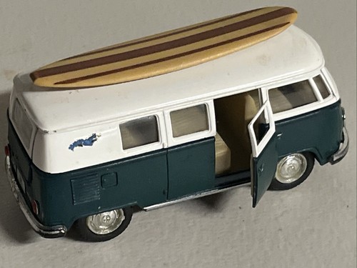 Assorted VW Split Screen 1962 Volkswagen Kombi Camper surfboard 1:32 KINSMART - Picture 12 of 18