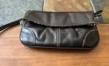 ILI Dark Brown Leather Wristlet Clutch Purse Zipper & Magnetic Snap