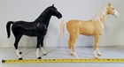 Y-426 VINTAGE 1960'S LOUIS MARX JOHNNY WEST HORSES & ACCESSORIES-THUNDERBOLTS!