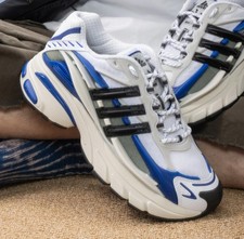 Pharrell x VIRGINIA x adidas Adistar Jellyfis...
