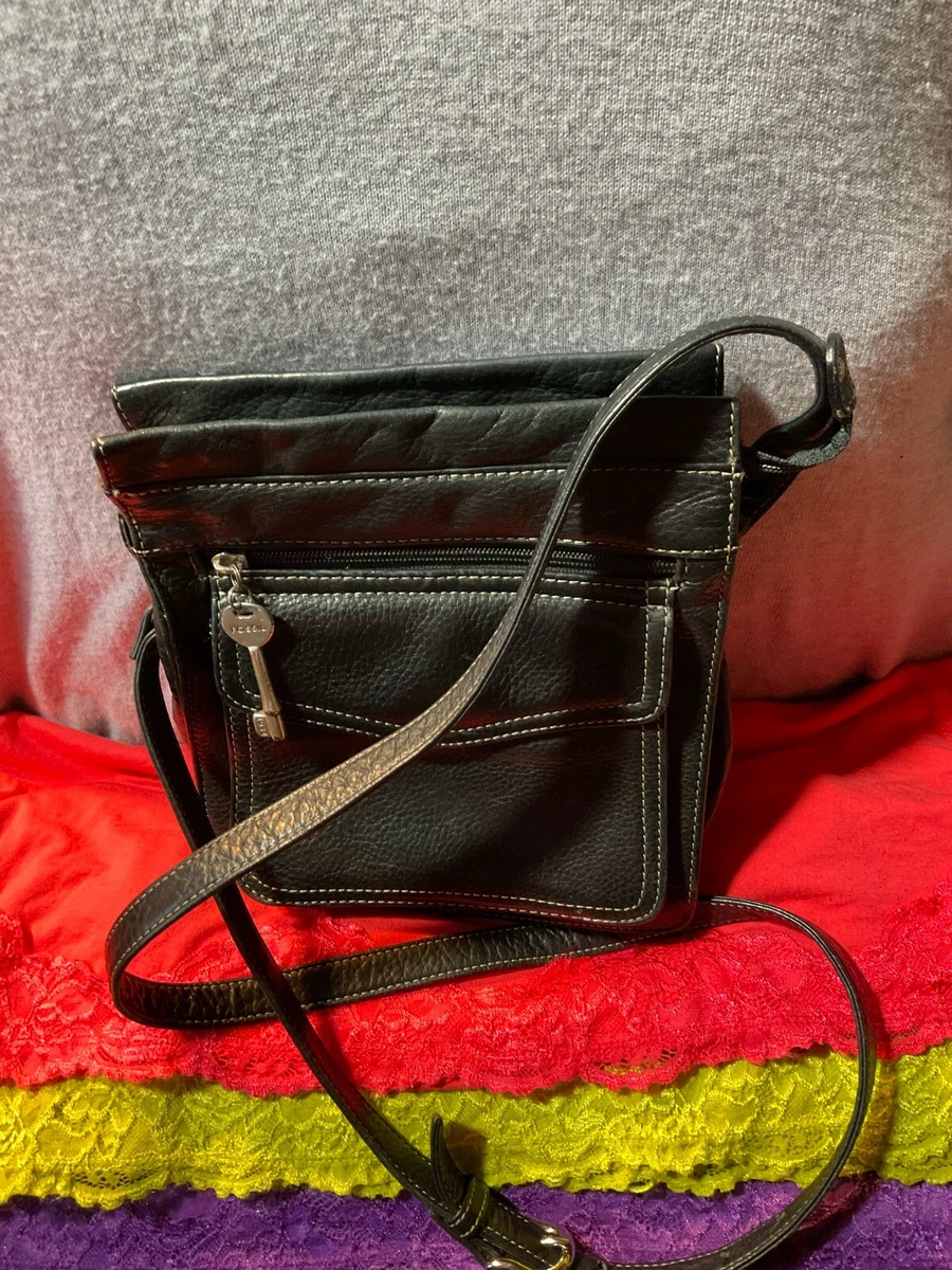 Fossil Vintage Black Pebble Grain Leather White Stitch Zip Shoulder BagCrossbody
