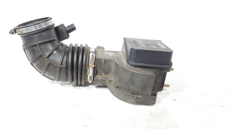 Расходомер воздуха в сборе 2,7 л 6 цилиндров MAF OEM 1987 BMW 325E - Изображение 3 из 4