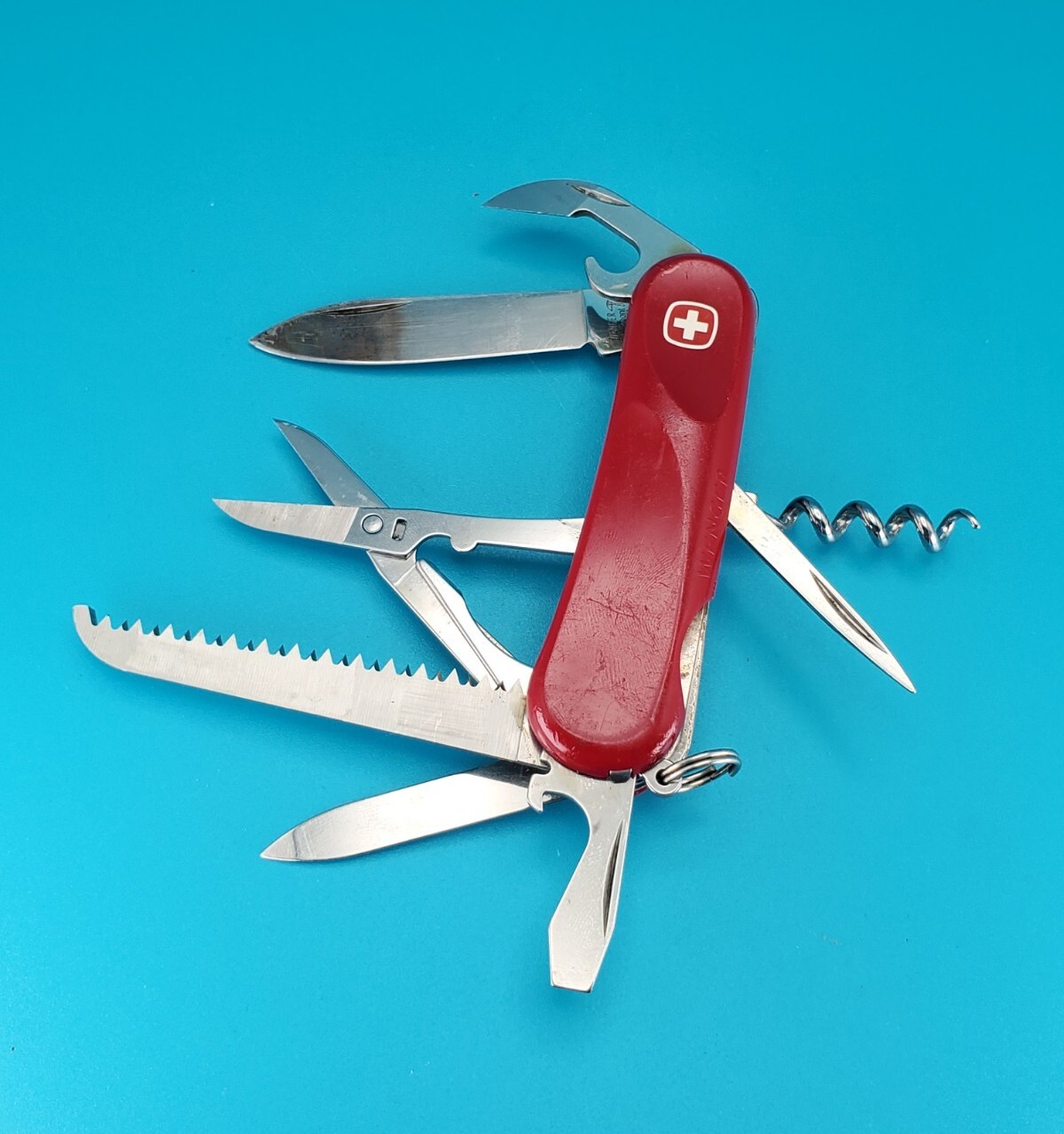 Wenger EVO 17 Red Swiss Army Knife Multi Tool!