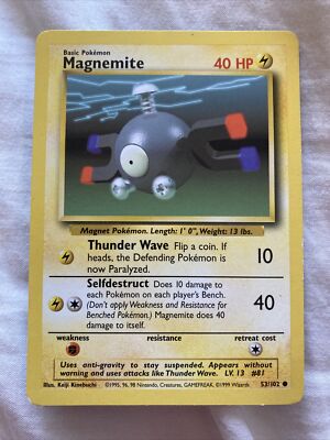 53/102 | Magnemite | WOTC Base Set | Pokemon Karte | Excellent