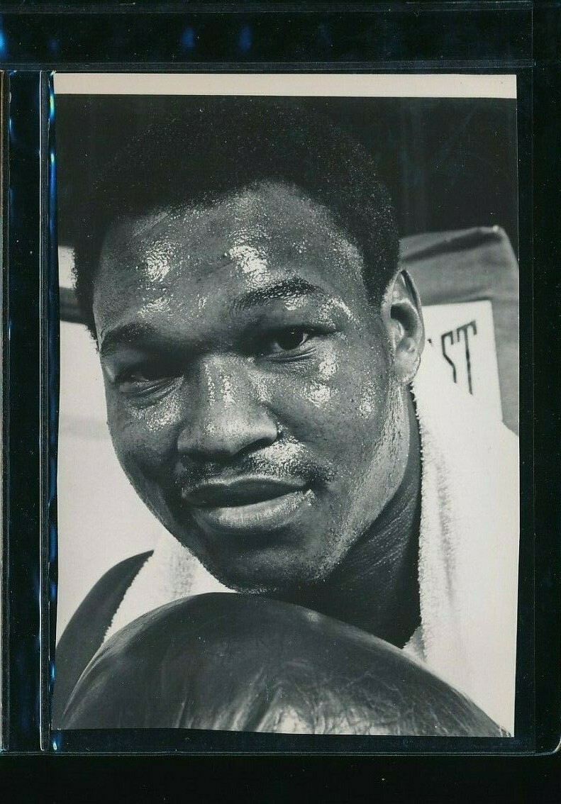 Larry Holmes Boxing Black & White Head Shot Photo (BE44) SWSW6 | eBay
