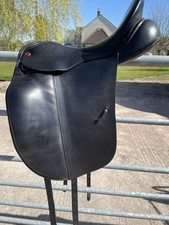 Albion SLK Dressage Saddle 17.5" W