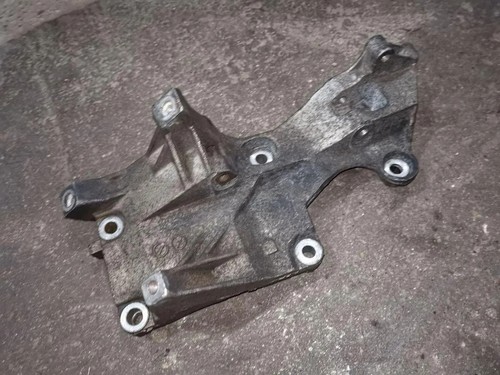 VW POLO 9N Generatorhalterung 045903143E 1.40 Diesel 2007 33853149