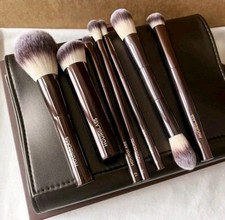 Hourglass 7Pcs Brush Set Concealer Powder Fou...