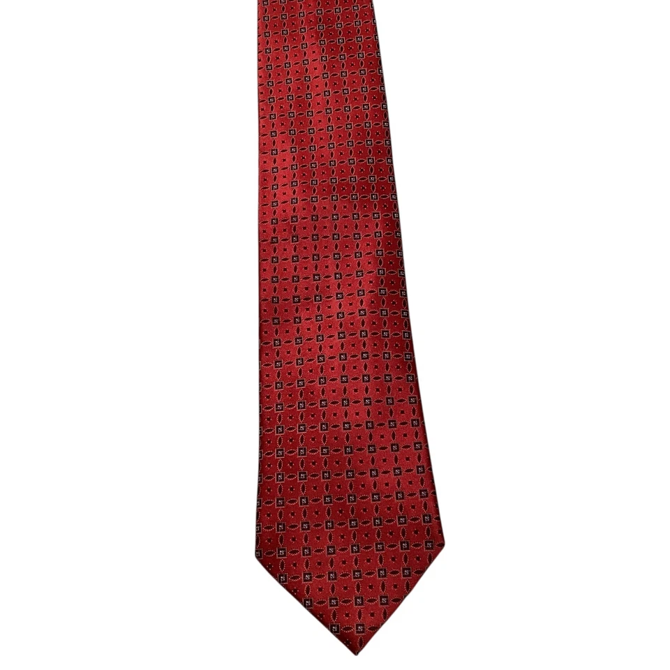 Corbata ERMENEGILDO ZEGNA ***** Para Hombre 100% Seda ITALIA Lujo Geométrica Roja Usada en Excelente Condición Foto 2 de 4