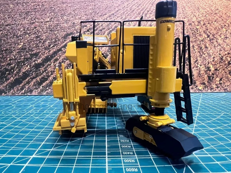 GOMACO concrete paver model GOMACO Commander IIIx ,1:32 - Image 3 of 4