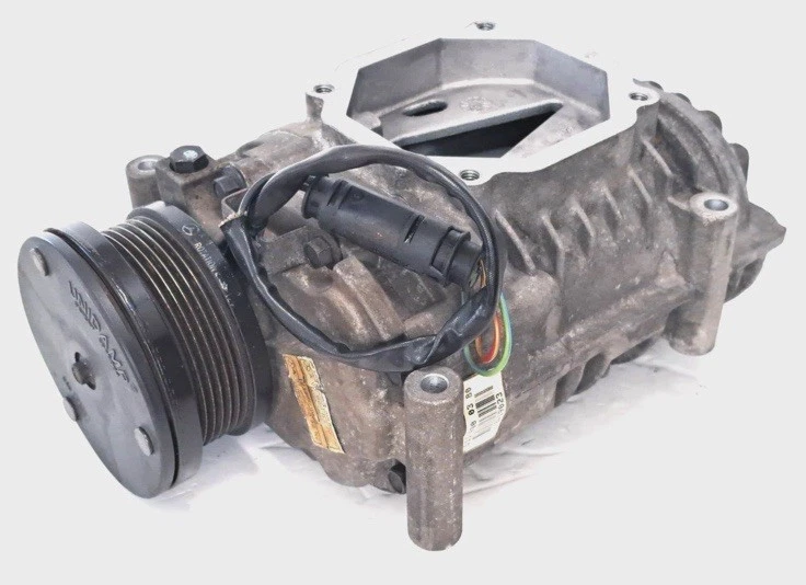 97-00 MERCEDES W202 C230 KOMPRESSOR R170 SLK 2.3L EATON SUPERCHARGER WITH CLUTCH - Image 3 of 4