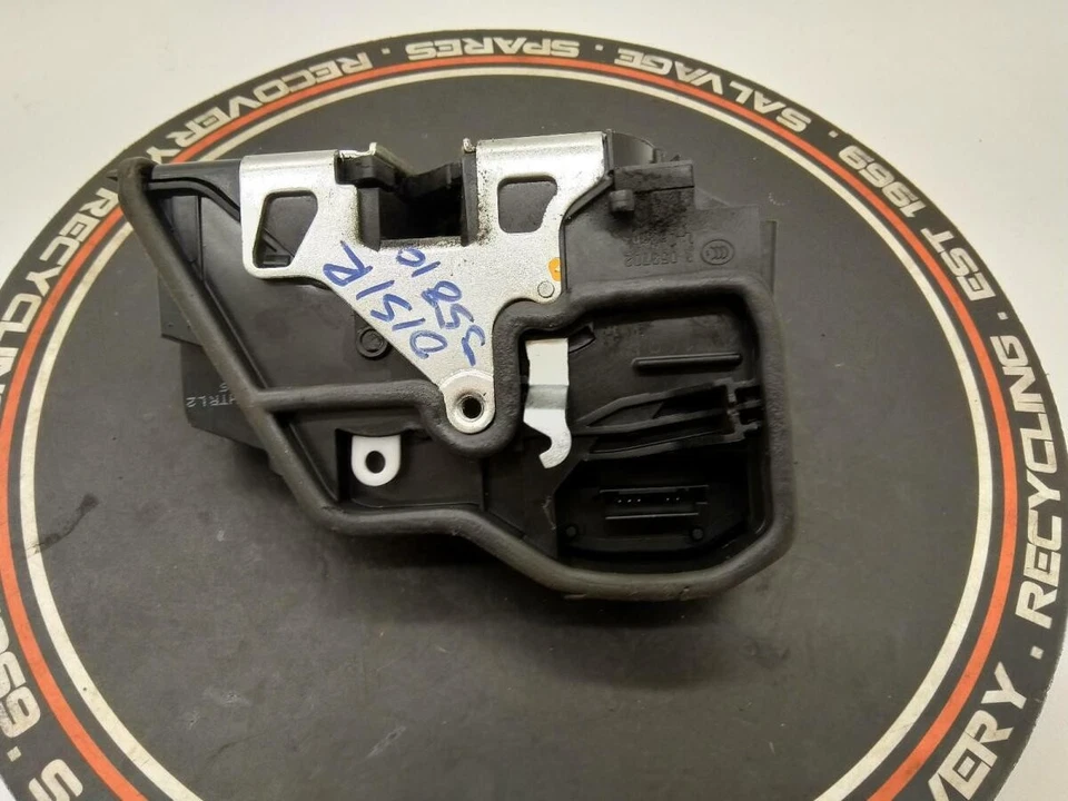 Cerradura puerta trasera derecha bmw x1 e84 2014 osr 7202148 Foto 4 de 4