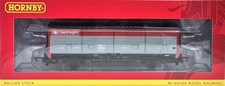 Hornby R60098 BR VDA Closed Van 210396 in BR Railfreight Red & Grey Livery