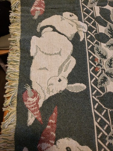 Vintage 90's Throw Blanet Easter By MWW Bunnys And Petunias - Picture 4 of 5