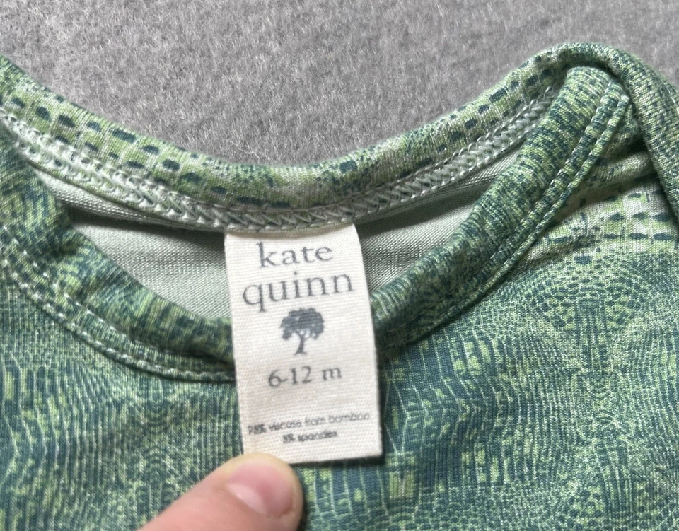 Body Kate Quinn manga comprida 6-12M bambu 2022 verde crocodilo natureza réptil - Imagem 4 de 4