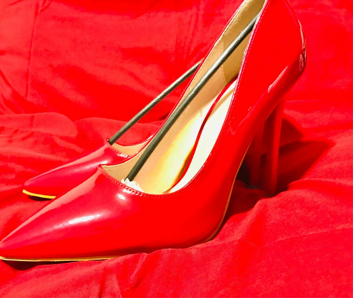 Red designer hotsell shoes womens