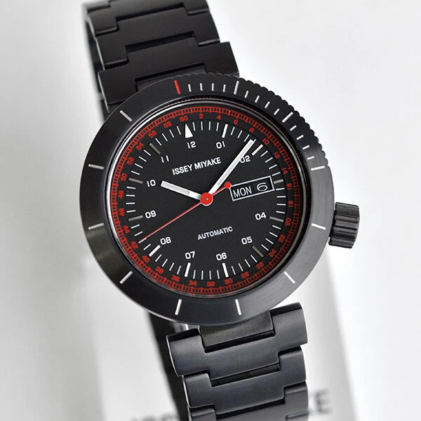 ISSEY MIYAKE Limited model Wrist Watch Men's W Wada Satoshi