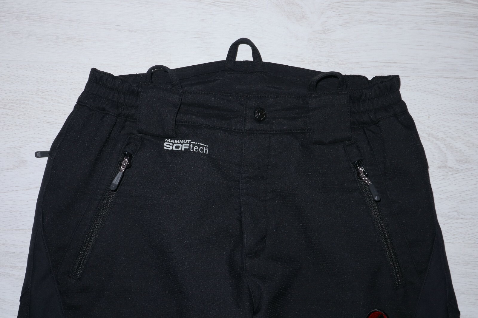 MAMMUT Mens SOFTech Winter Softshell Pants Size E… - image 2