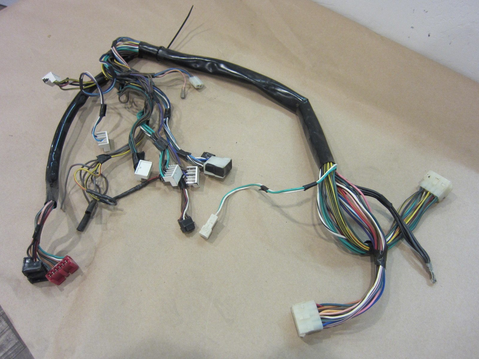 Ferrari Mondial 8  Central Tunnel Wire Harness Part# 116363