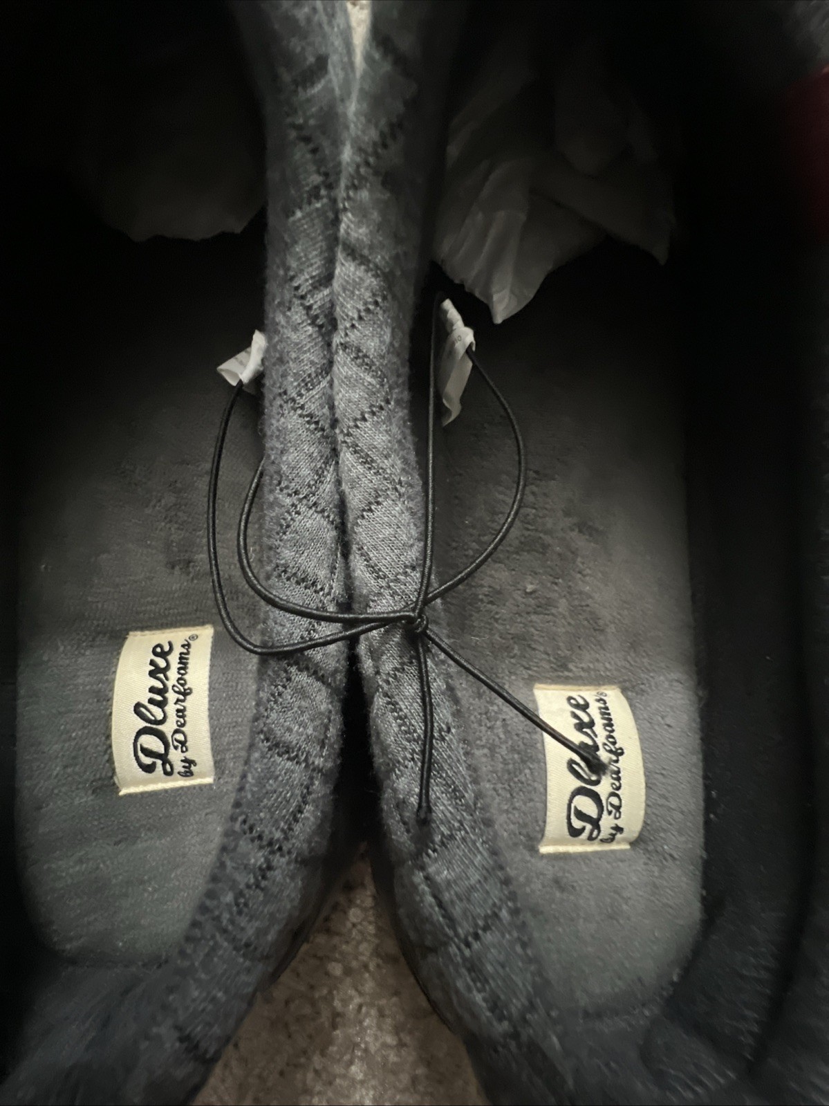 SAOLA Dluxe By Dearfoams Uomo 13 Ciabatte Slide On Grigio Stampa Quadrata Suola in Gomma "