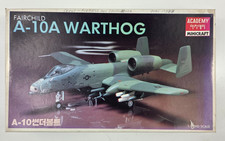 Academy Nr.: 1652 1:72 A-10A Warthog vintage 1988 -039-