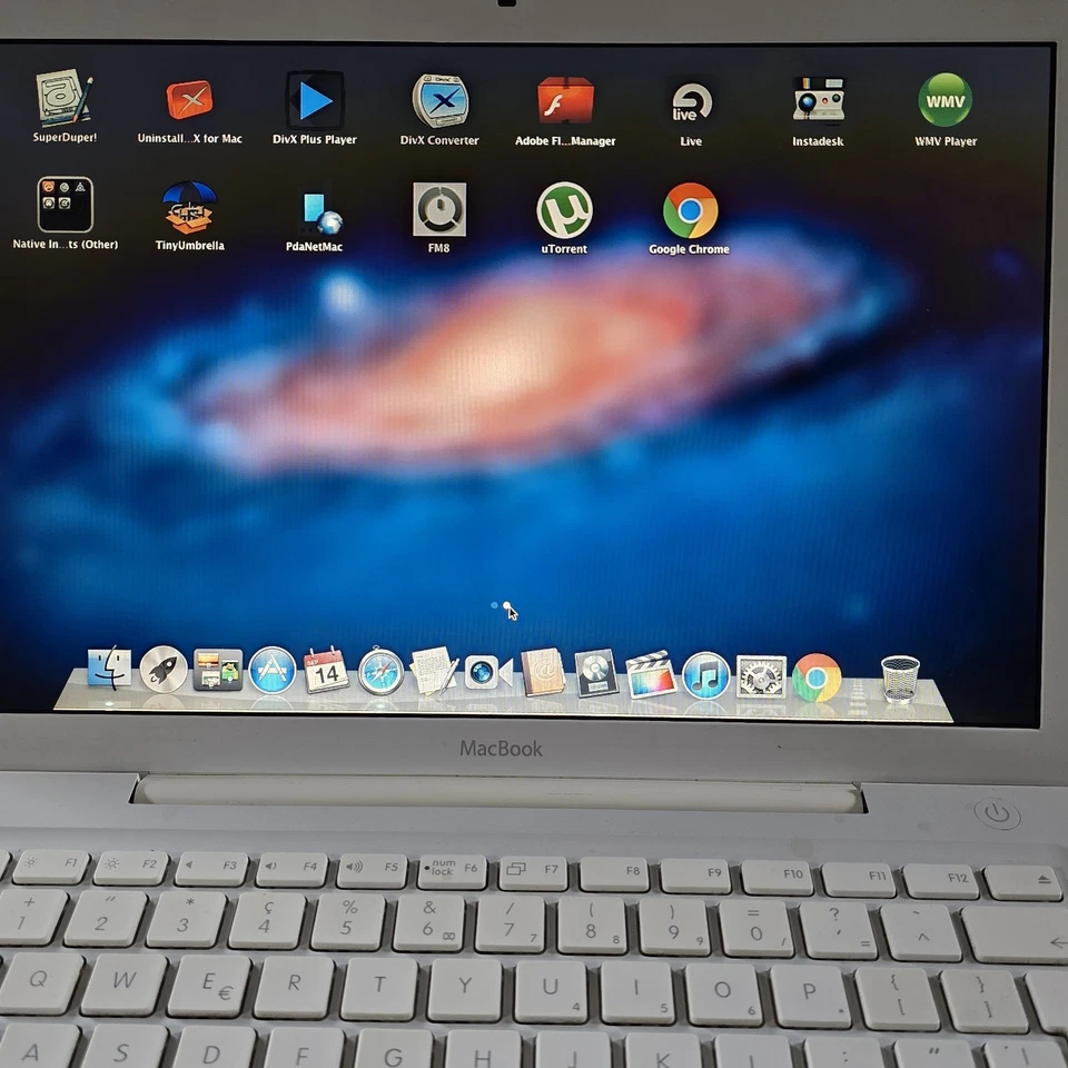 Macbook A1181 EMC 2139 ,Core Duo, 13.3", MacOS 10.7 ,100Gb HDD ,1Gb RAM (227) - Image 3 of 4