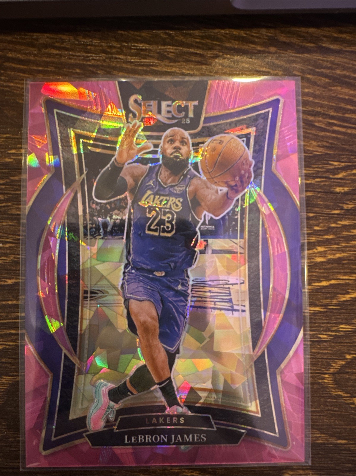 2024-25 Panini Select - Concourse LeBron James #54 Pink Cracked Ice Prizm /99