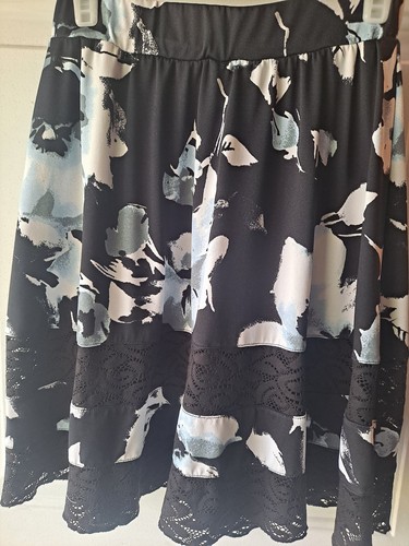 Black Floral Trumpet Maxi Skirt - VISÇERA NY