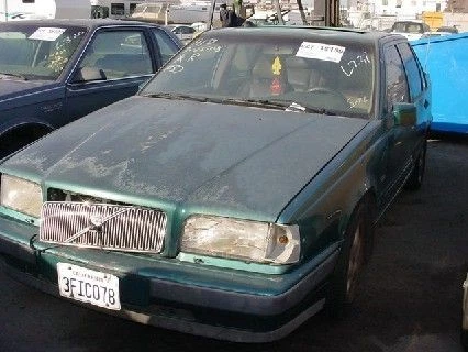 93 94 VOLVO 850 AUDIO EQUIPMENT RECVR AM-FM-CASS-80W 396 - Image 2 of 4