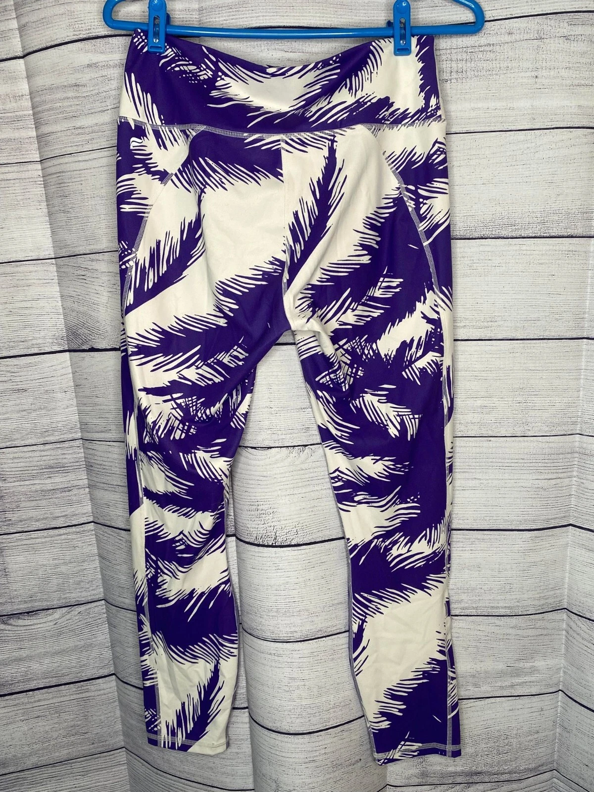fabletics pureluxe cropped leggings