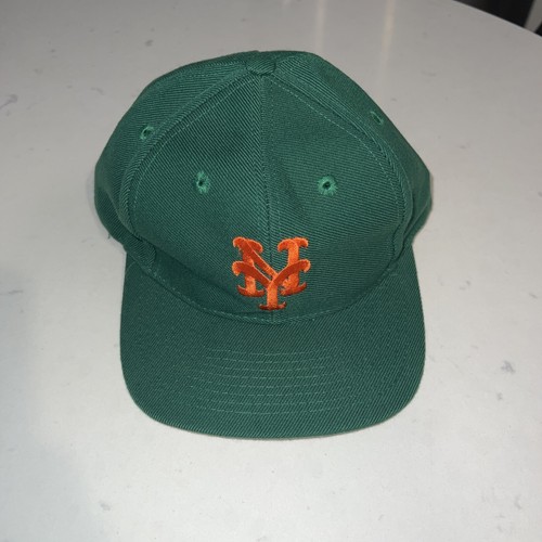 SPORTS SNAPBACK HAT ALTERNATE COLORS 