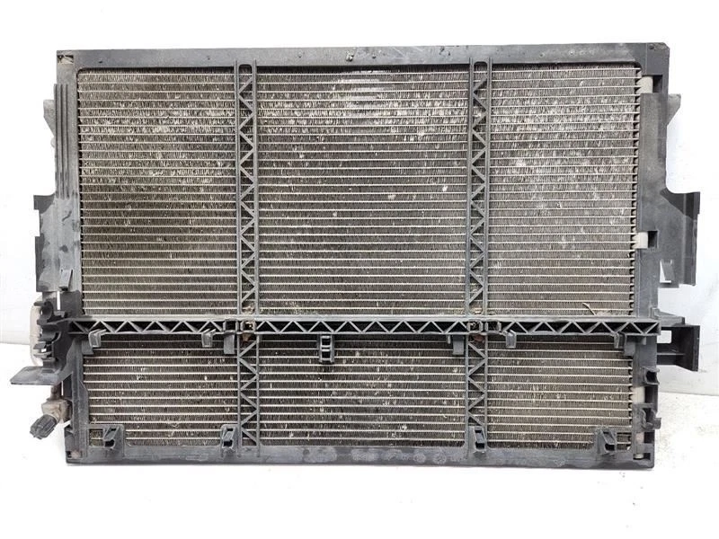 2007 MERCEDES S-CLASS AC Condenser 221 Type S550 Thru 9/30/06 OEM 2215000254 - Image 2 of 4