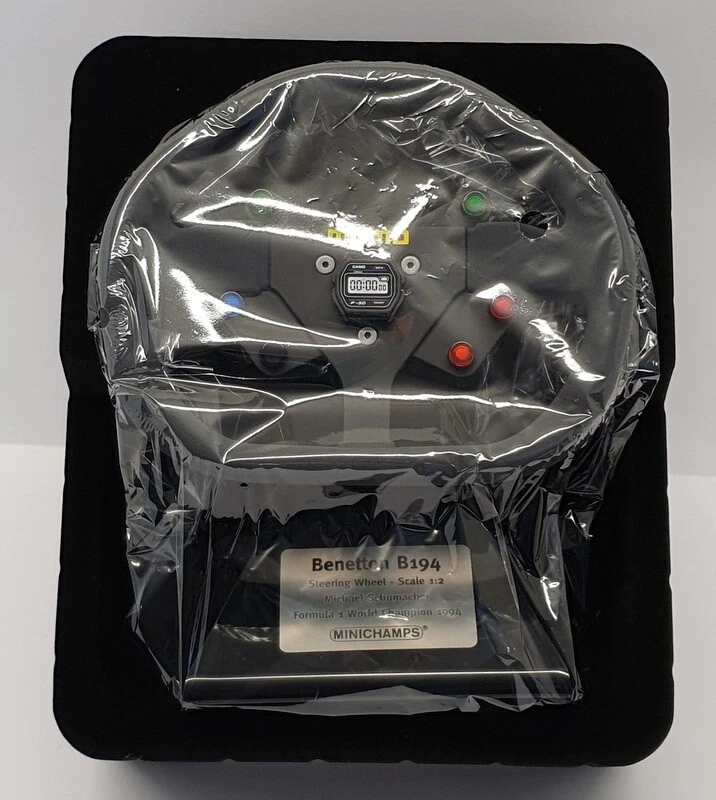 Minichamps 1/2 Scale 200 941605 Replica Steering Wheel Schumacher Benetton B194 - Photo 4/4