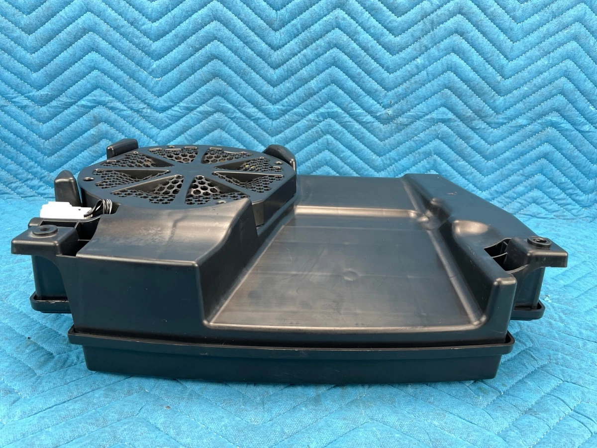 Nissan Titan Sub Woofer Speaker Box Assembly 28170 9FU0A Premium